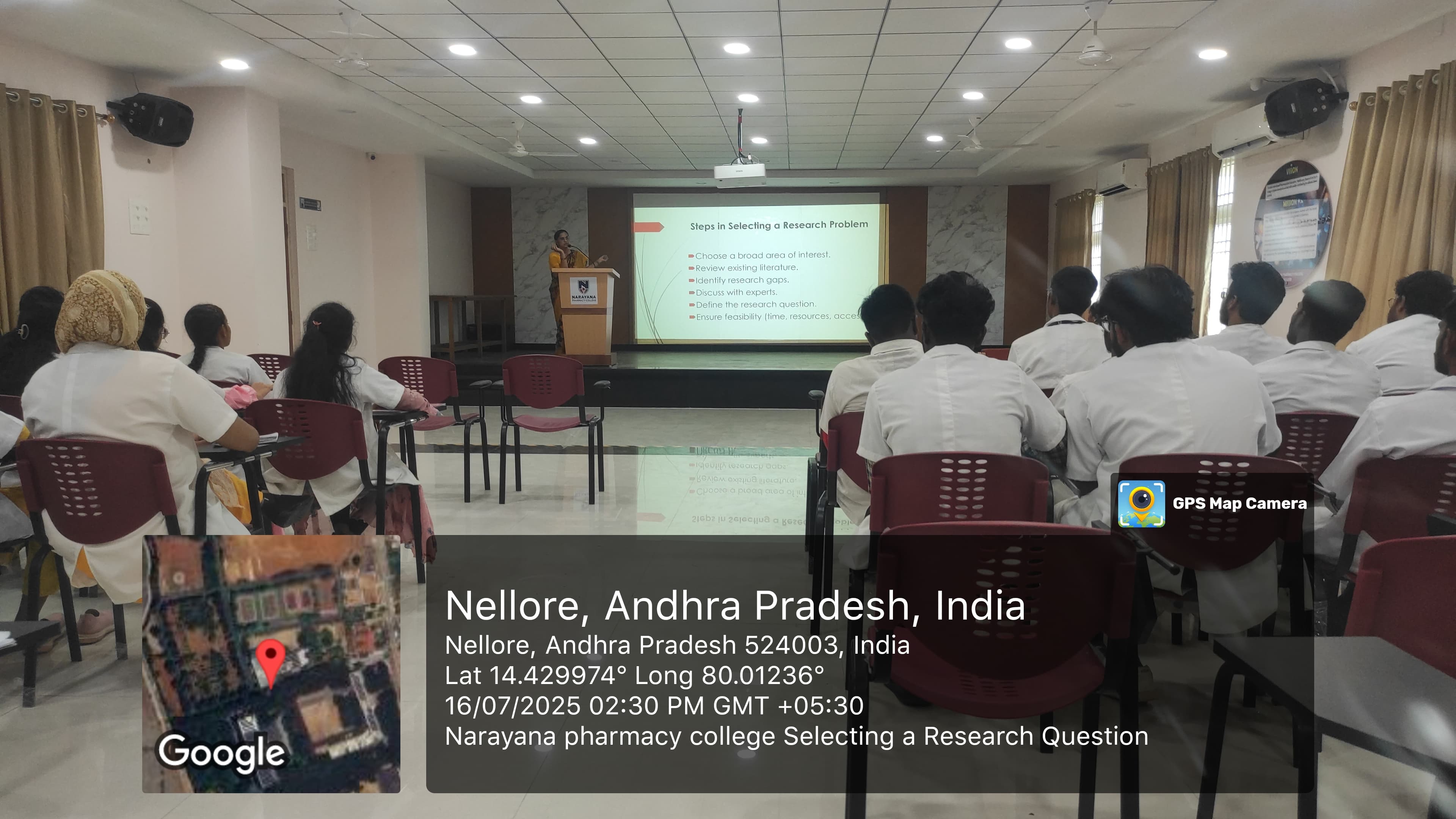 Narayana_Pharmacy_college